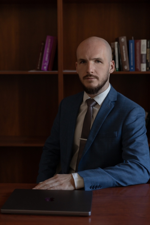 Смирнов Юрий Витальевич Консул, коллегия адвокатов в Калуге